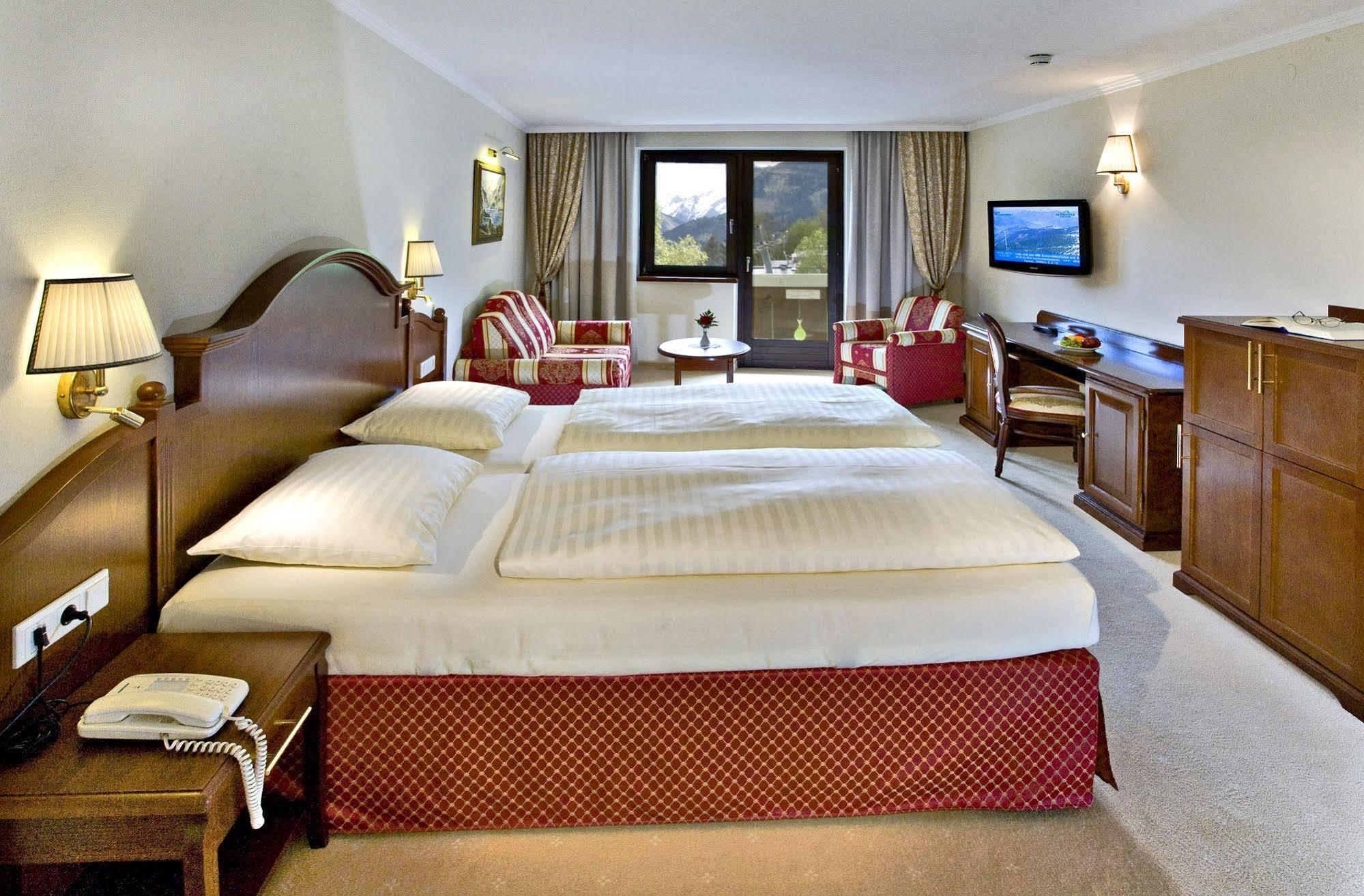 Hotel Berner Zell am See Quarto foto